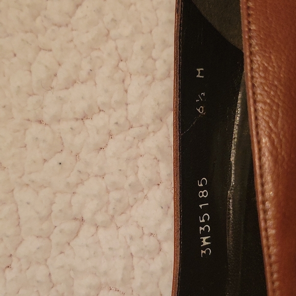 Stuart Weitzman shoes size 6.5M - Picture 6 of 8